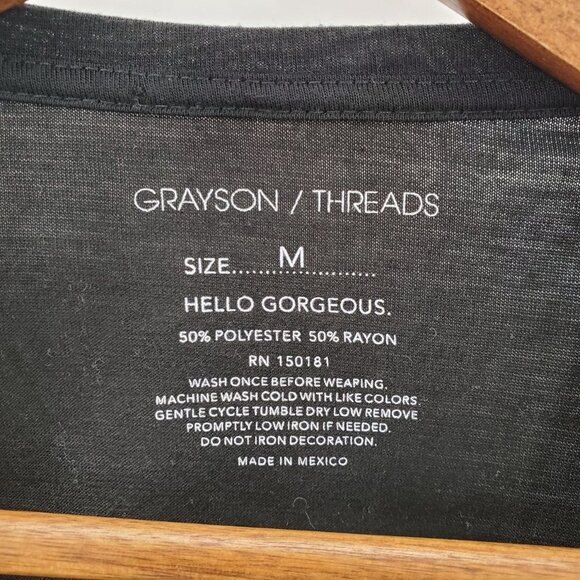 Grayson Threads Juniors Rose Pocket Crop Top Tee T-Shirt Size M Short Sleeve - Picture 9 of 12
